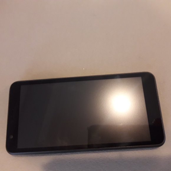 ZTE BLADE L8 2G/3G 1GB/32GB Smartphone International+Latin - Picture 2 of 2